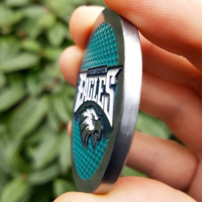 PREMIUM NFL Philadelphia Eagles Poker Card Chip Protector Golf Marker Collector Coin image 3